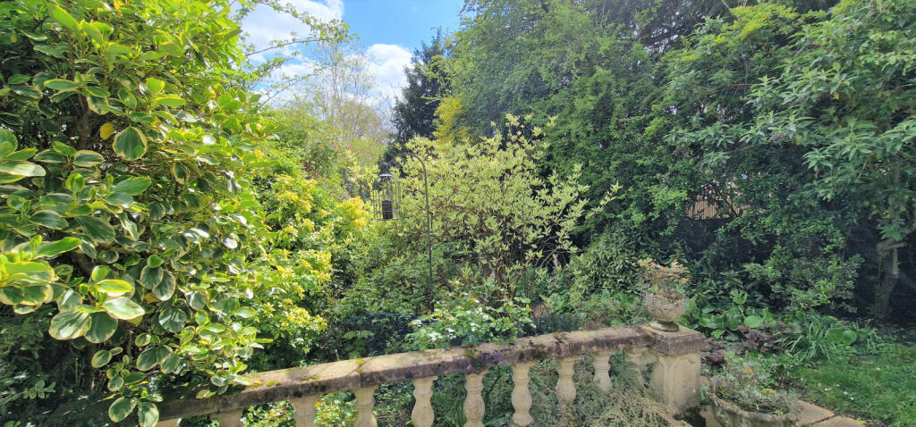 GARDEN