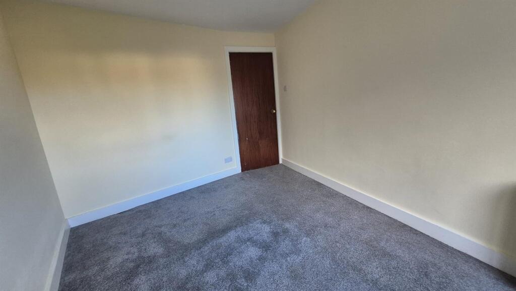 F417DS Bedroom 1.jpeg