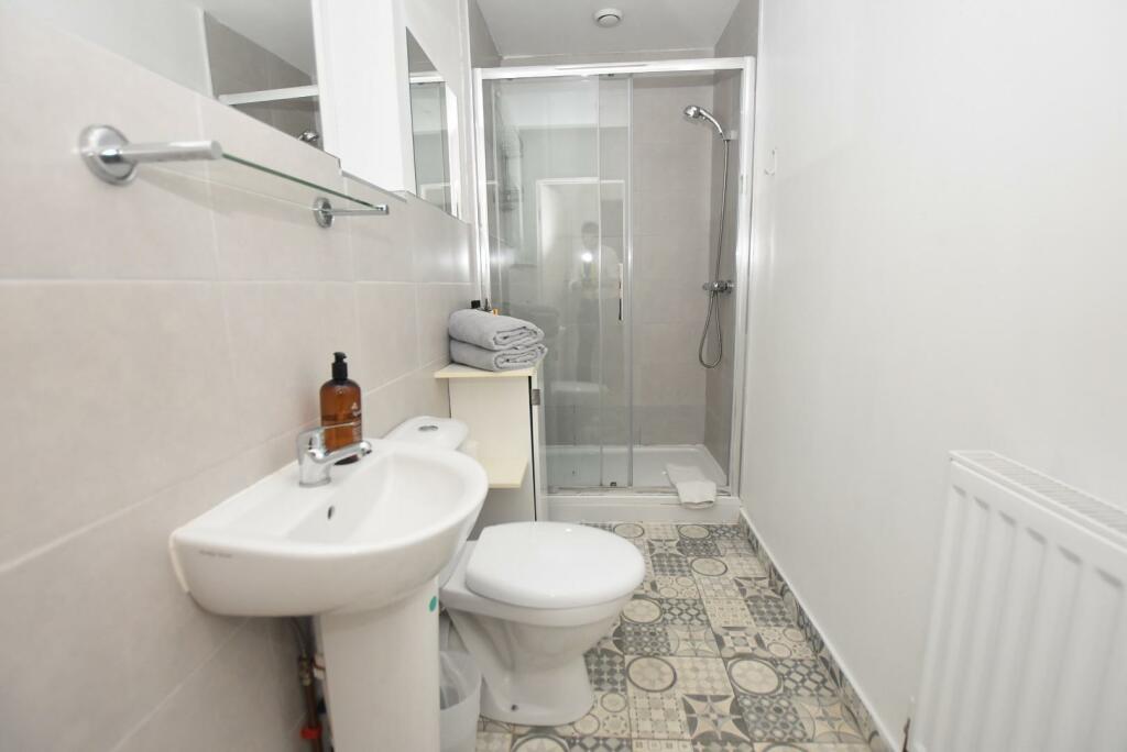 Flat A - Shower room.jpg