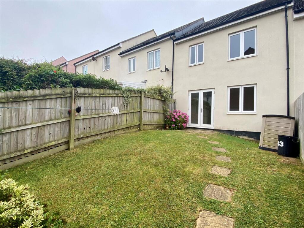 13 Littledale Row Garden