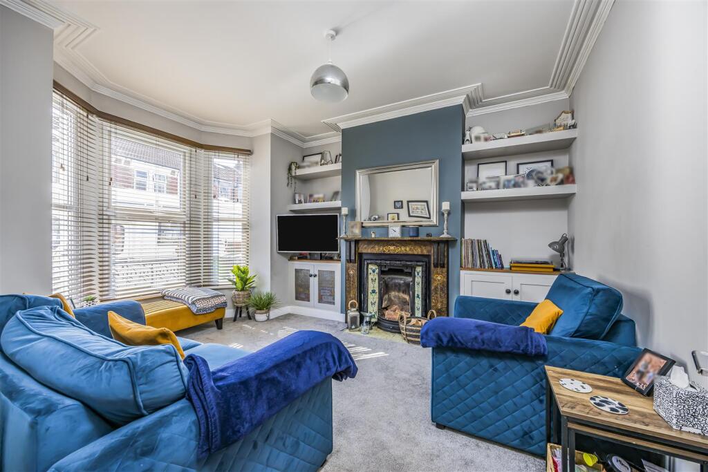 99 Folkestone Road, Baffins-PorticoMarketing-SoldB