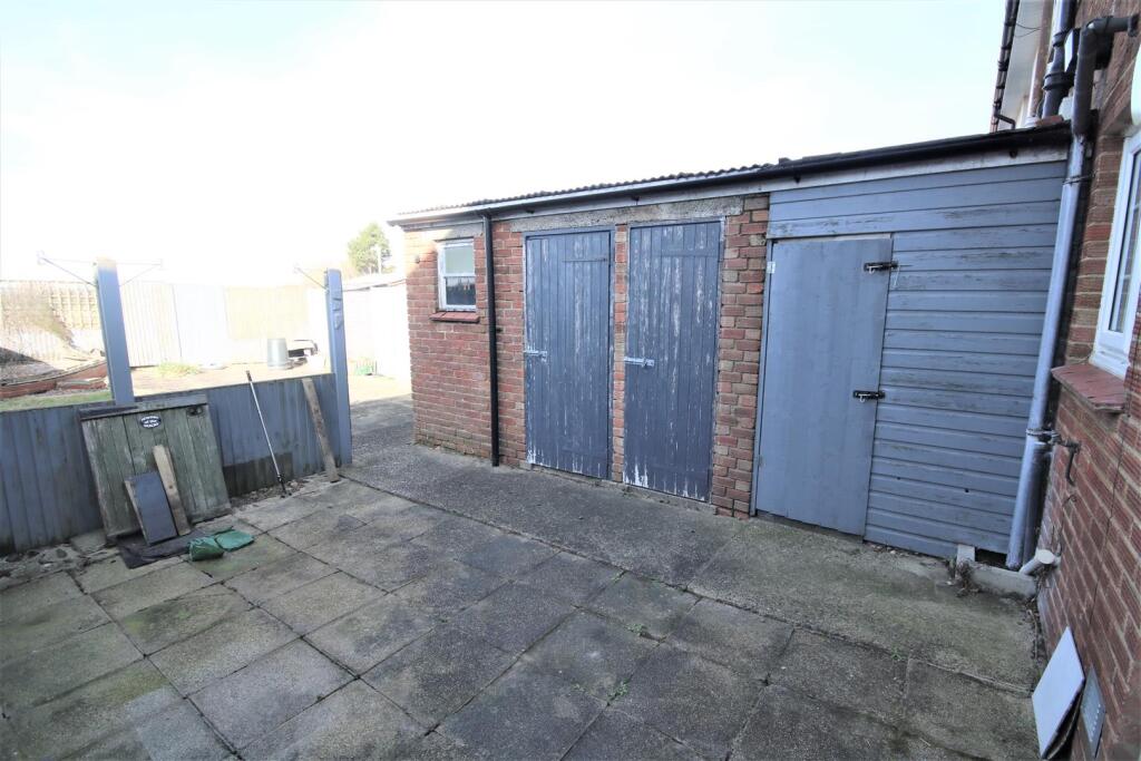 Garden sheds.JPG