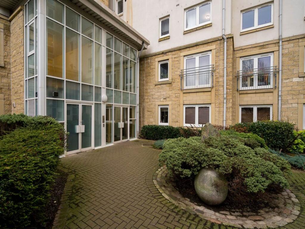 26ComistonGrove-34-4