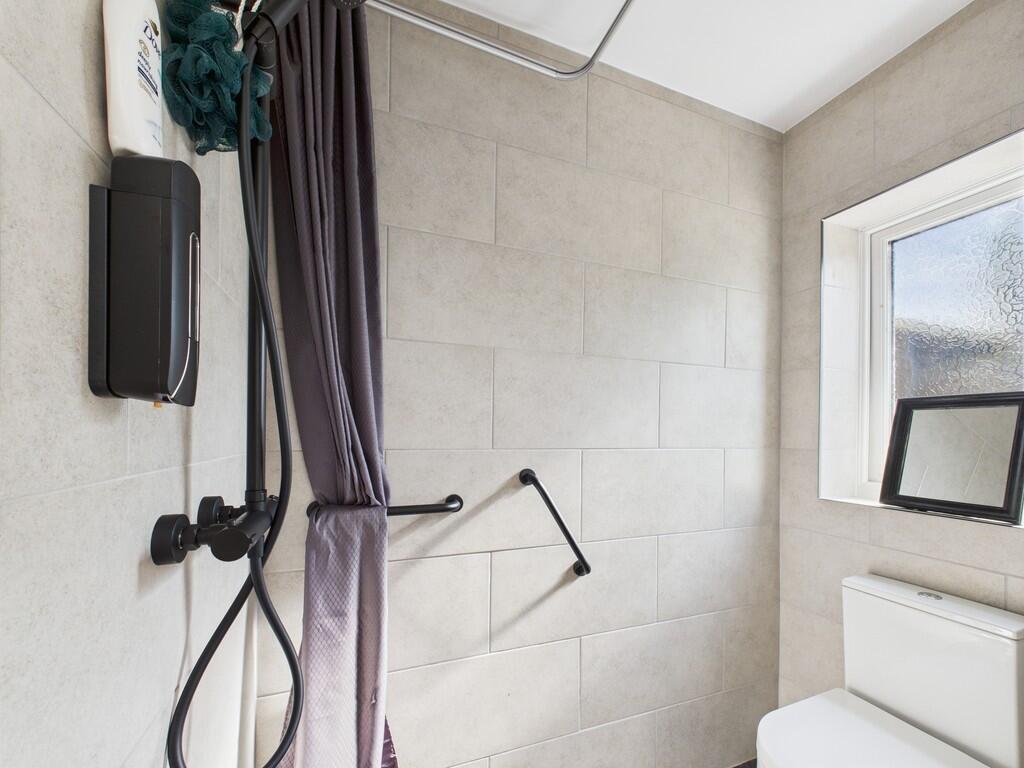 CAM01835G0-PR0277...