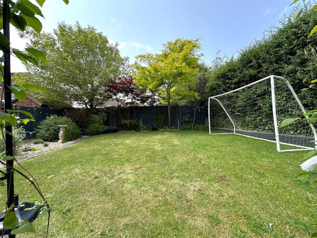 Rear Garden 218