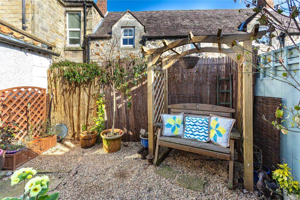 Courtyard Garden