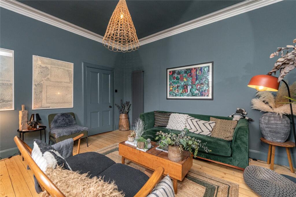 Lounge Alt