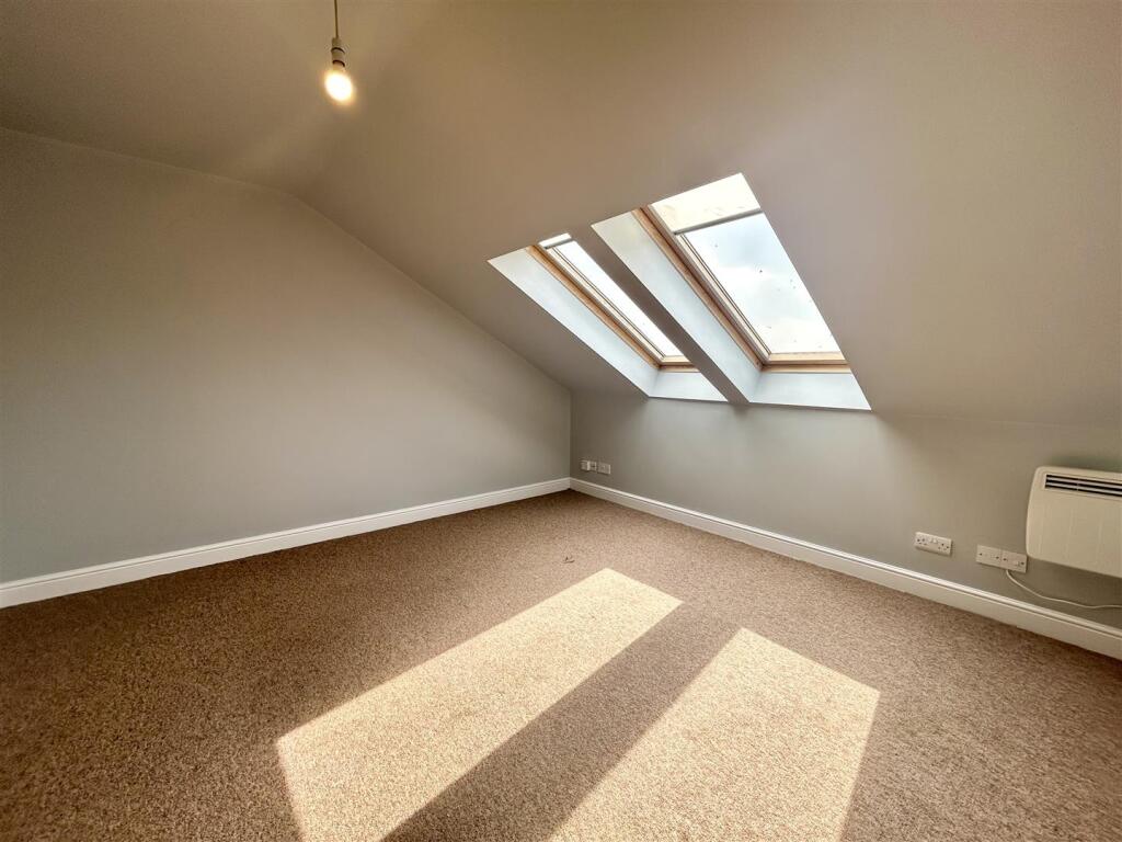 Living area.jpeg