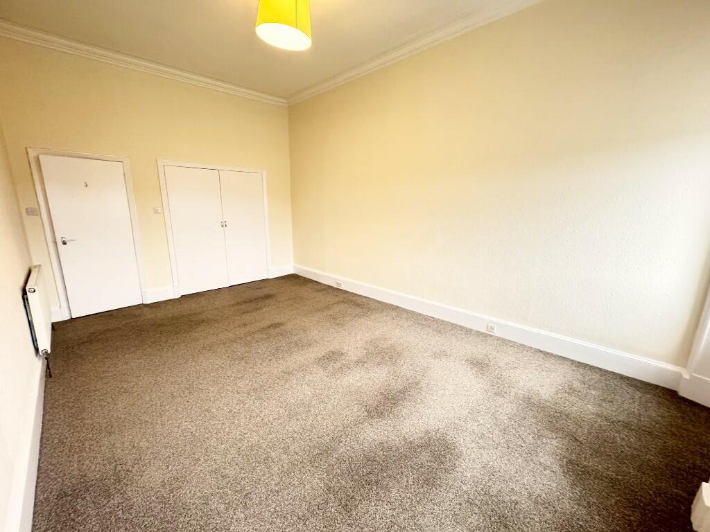 Bedroom 2 (2)