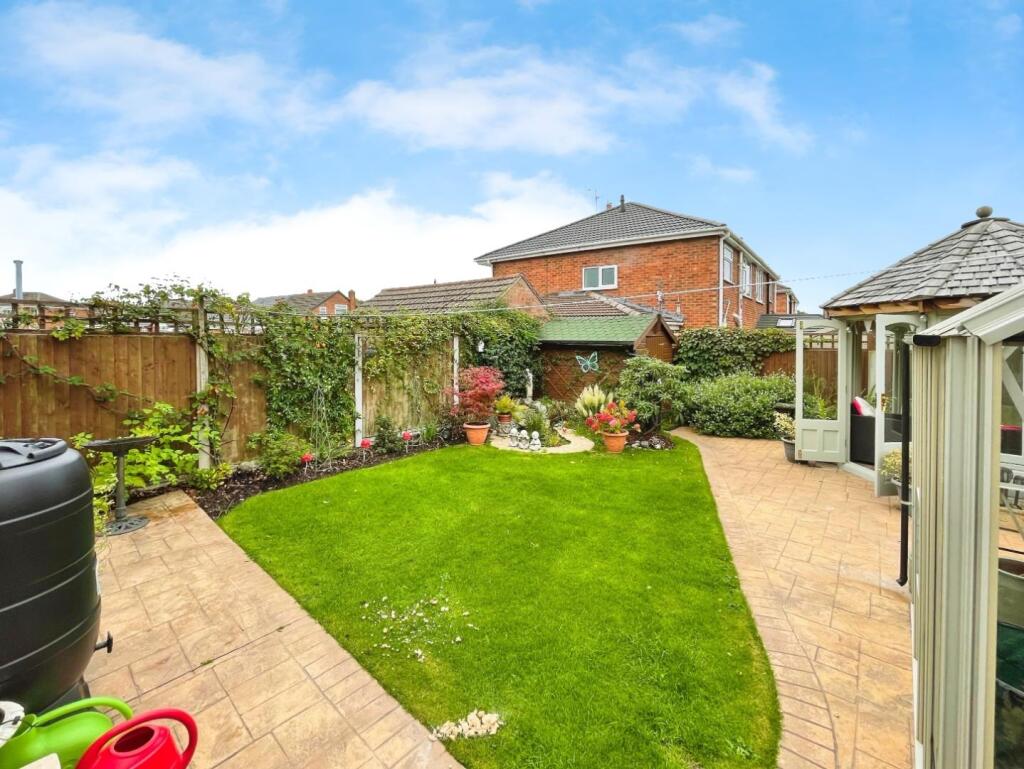 858c8c00--467F-AC55-349D0A3D1477-91930-00000CED463