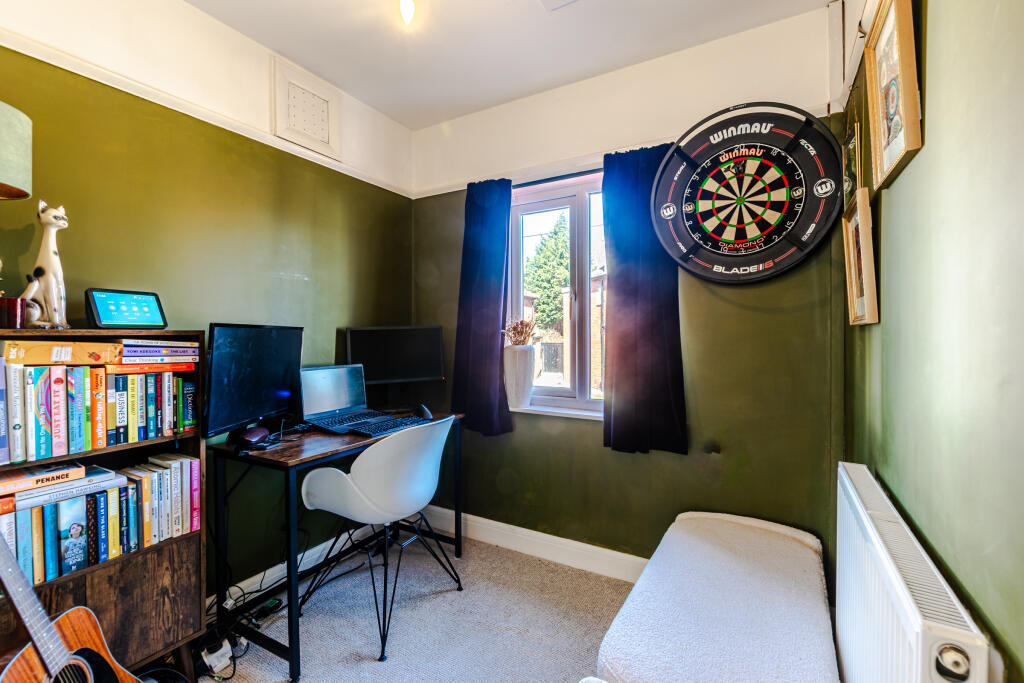 bedroom3