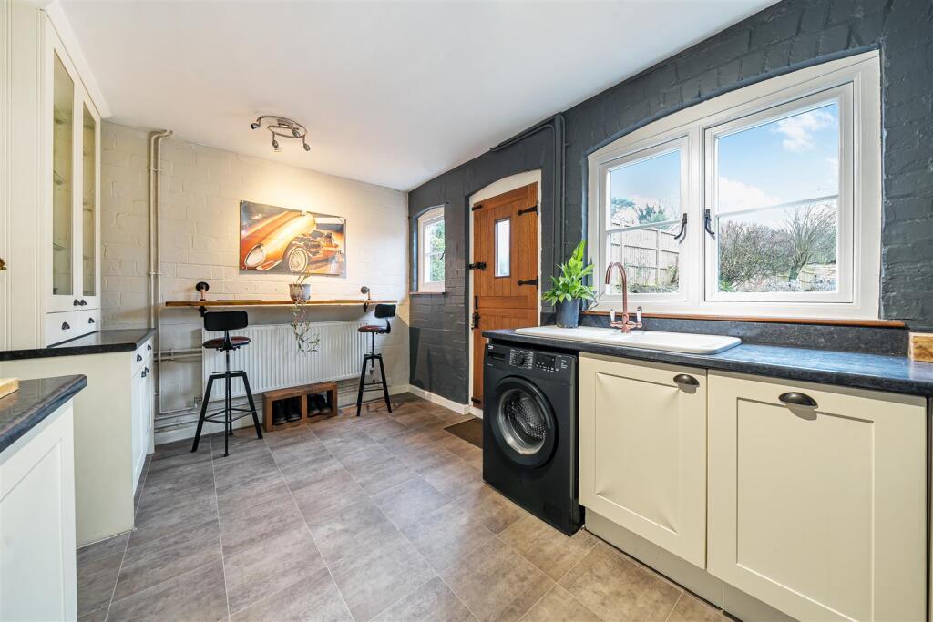 Rosebank, The Square, Moreton Pinkney (6).jpg