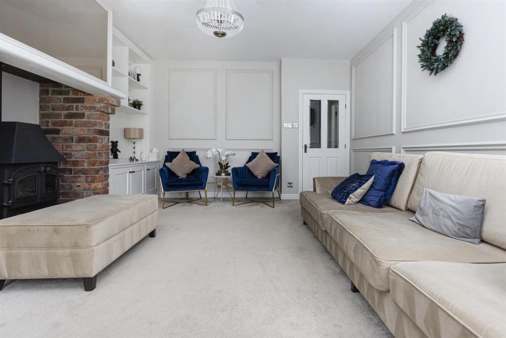 Bramleys Estate Agents - Upper Lane - Gomersal (10