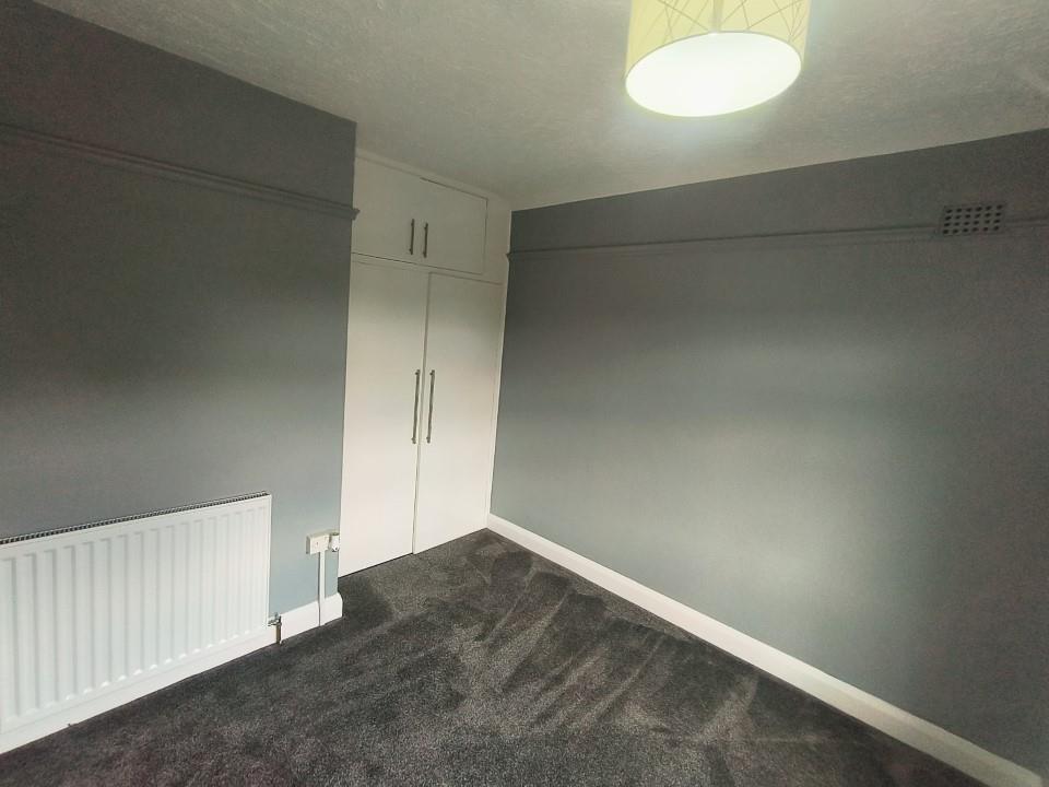 BEDROOM 2 1.jpg