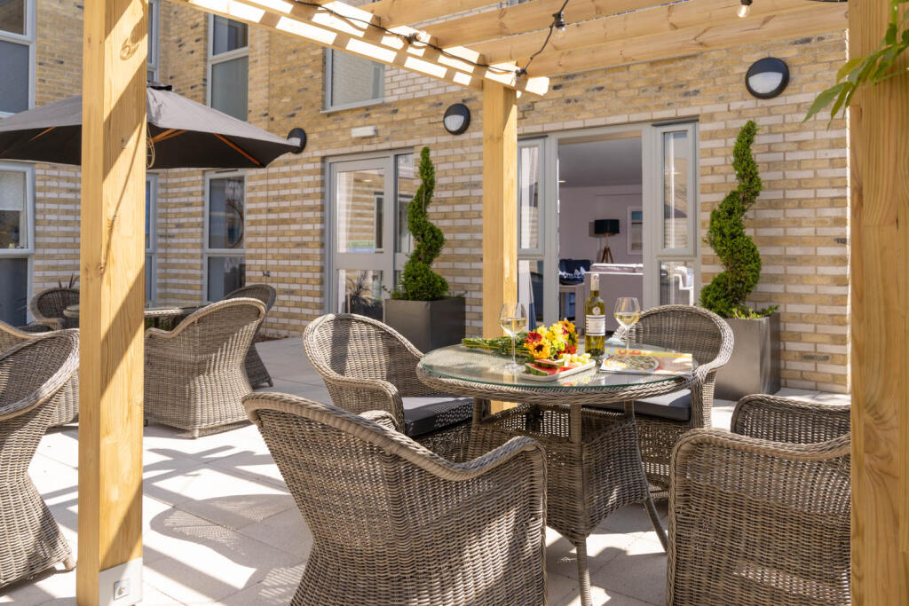 Walnut Tree Place Patio
