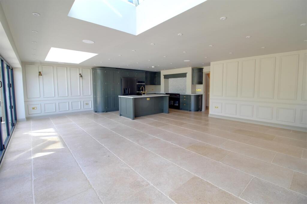 img_4004 - copy-img_4006 - copy.jpg