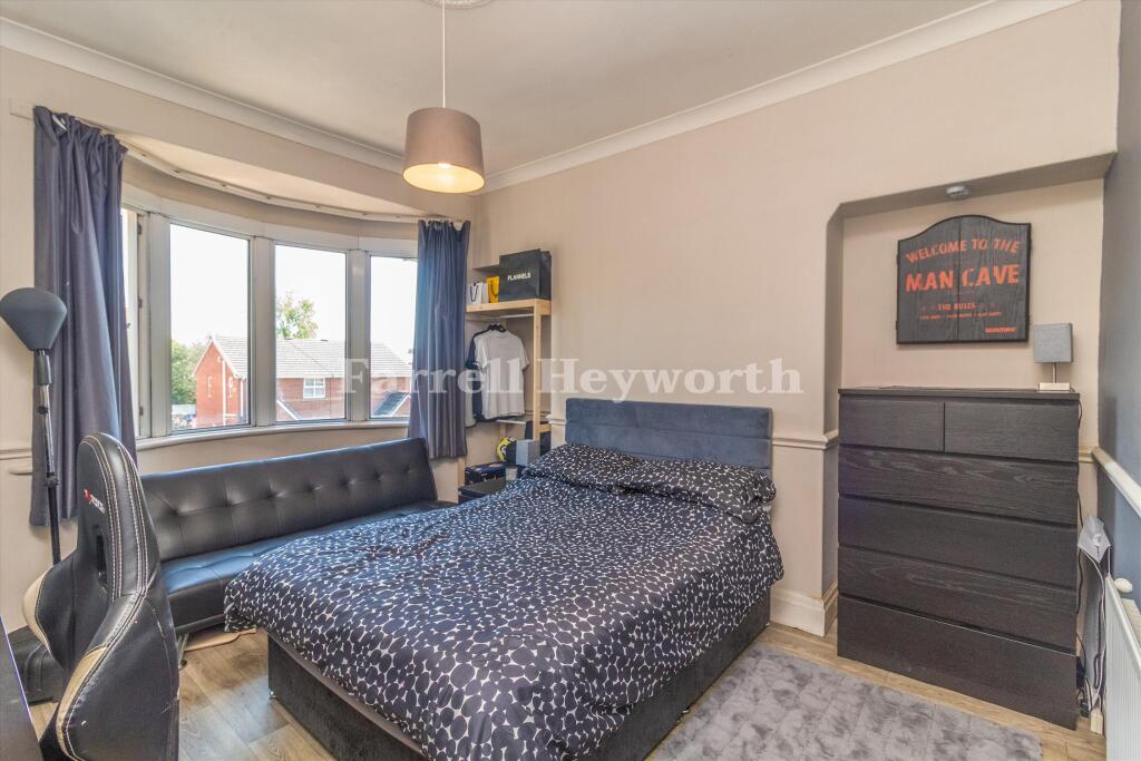 Front Double Bedroom