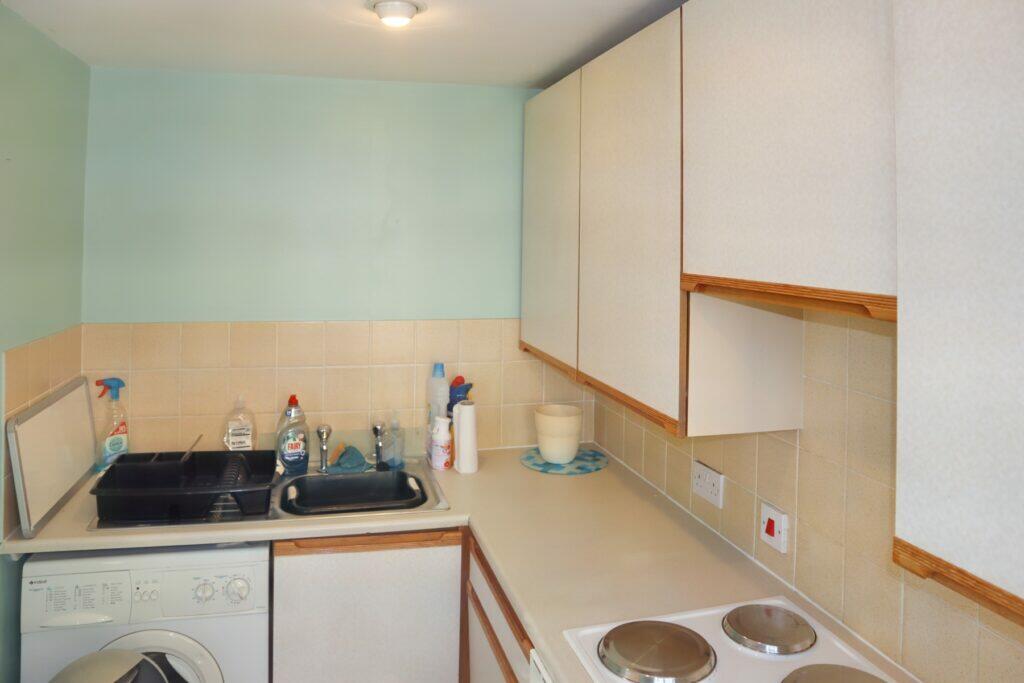 Flat 14 Netherwood - Kitchen
