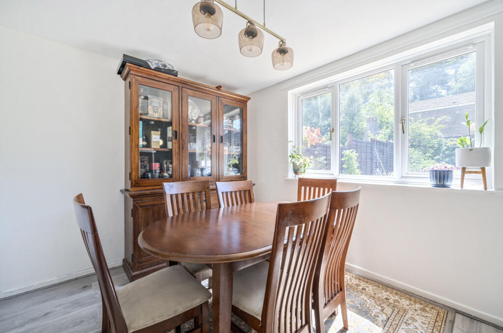 1321539-11-686e64...