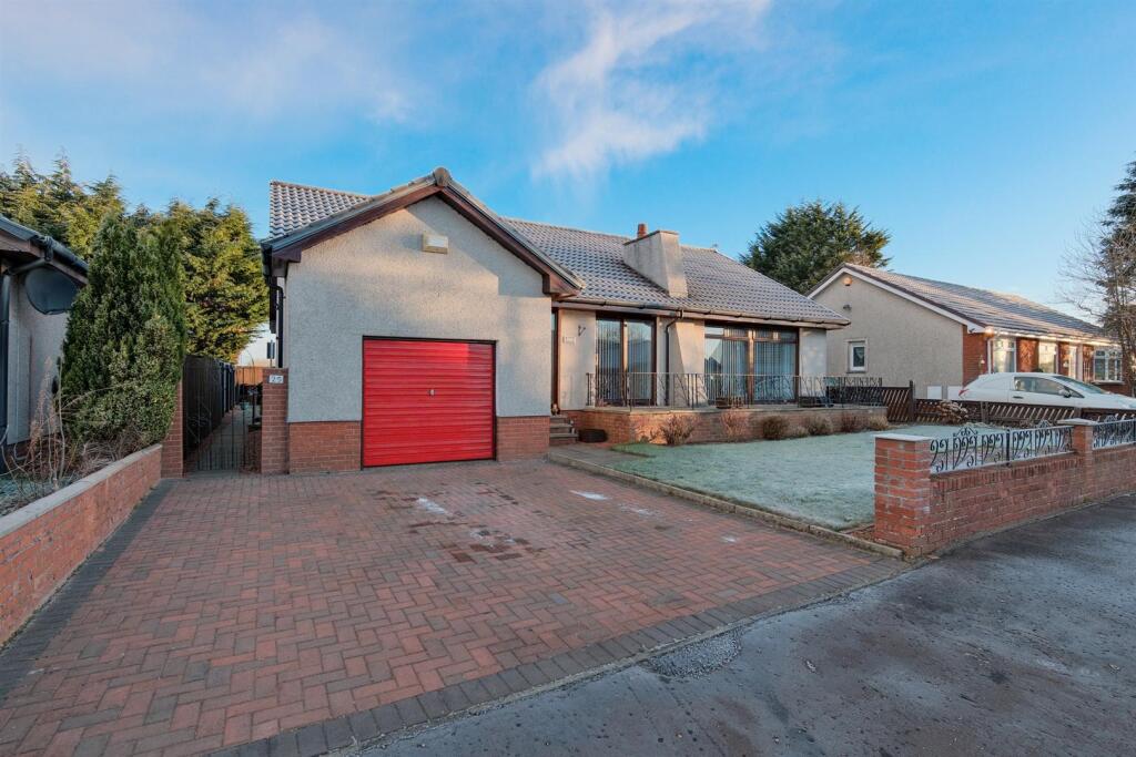004-25 Netherdale Crescent, Wishaw ML2 0DN.jpg