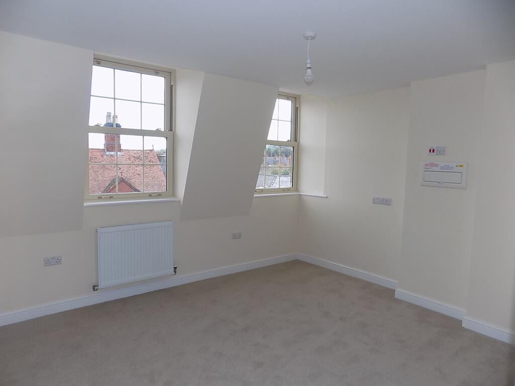F3 Bedroom