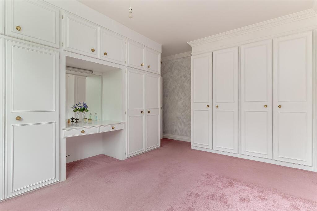 Bedroom 1 - B.jpg