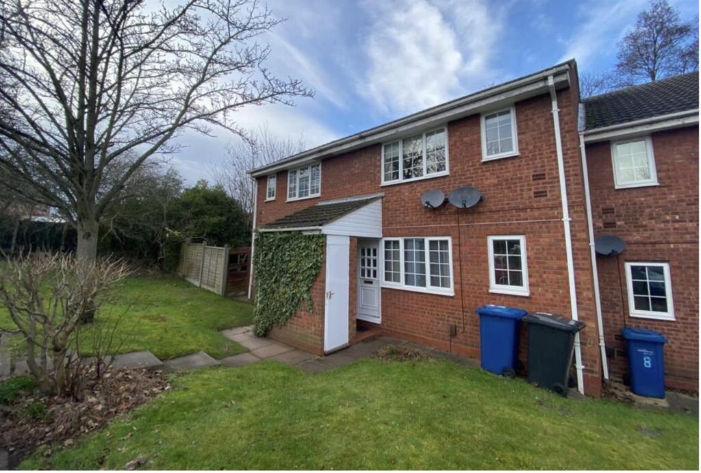 Lambourne Close, Lichfield