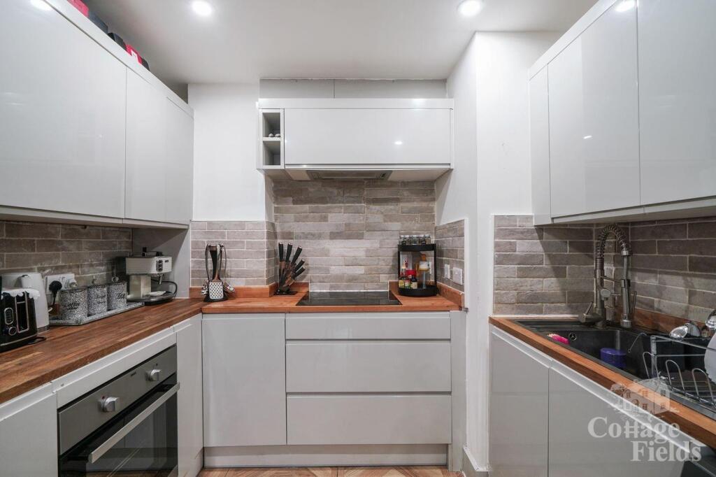 Flat 13, Geary Court - YYHuqndaxR0hZEf4CEft.jpg