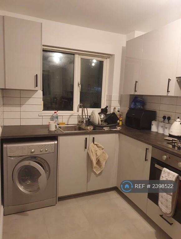 Newly Installed Kitchen 