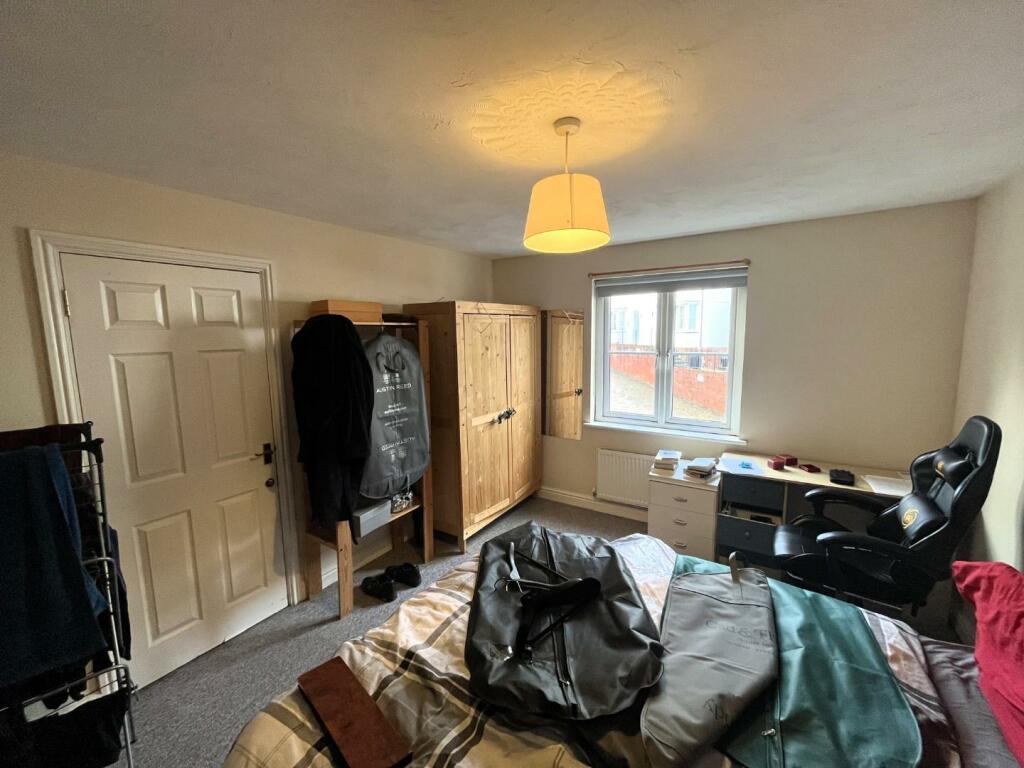 Bedroom 3 (3).jpeg