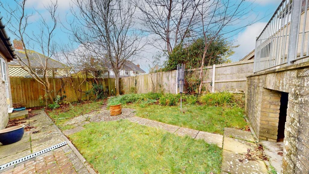 garden 1 edit.jpg