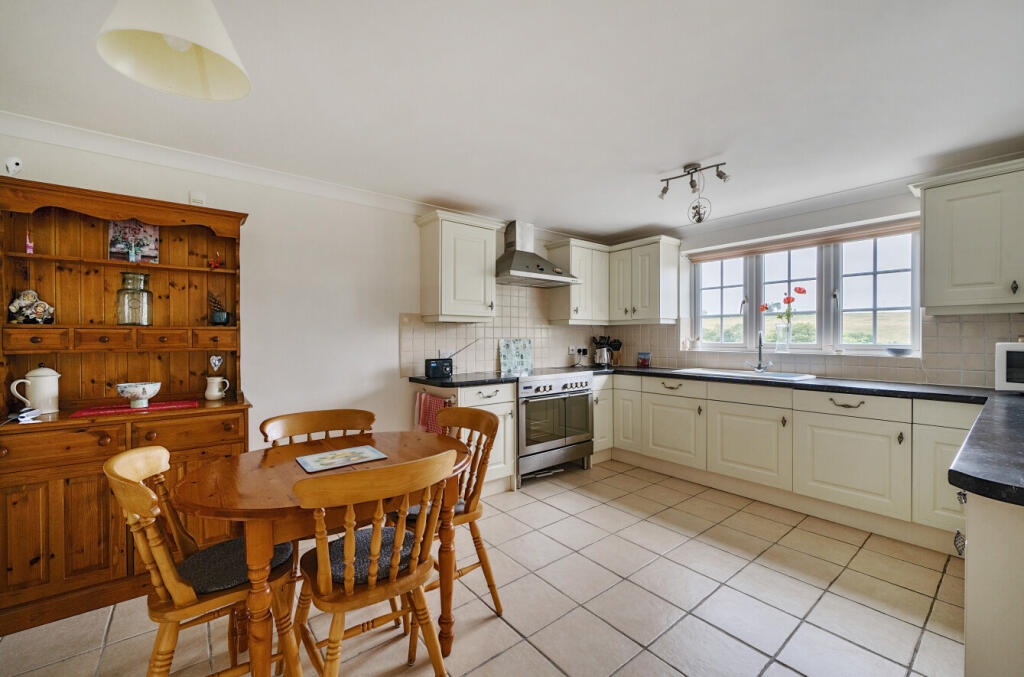 1316234-15-686293...