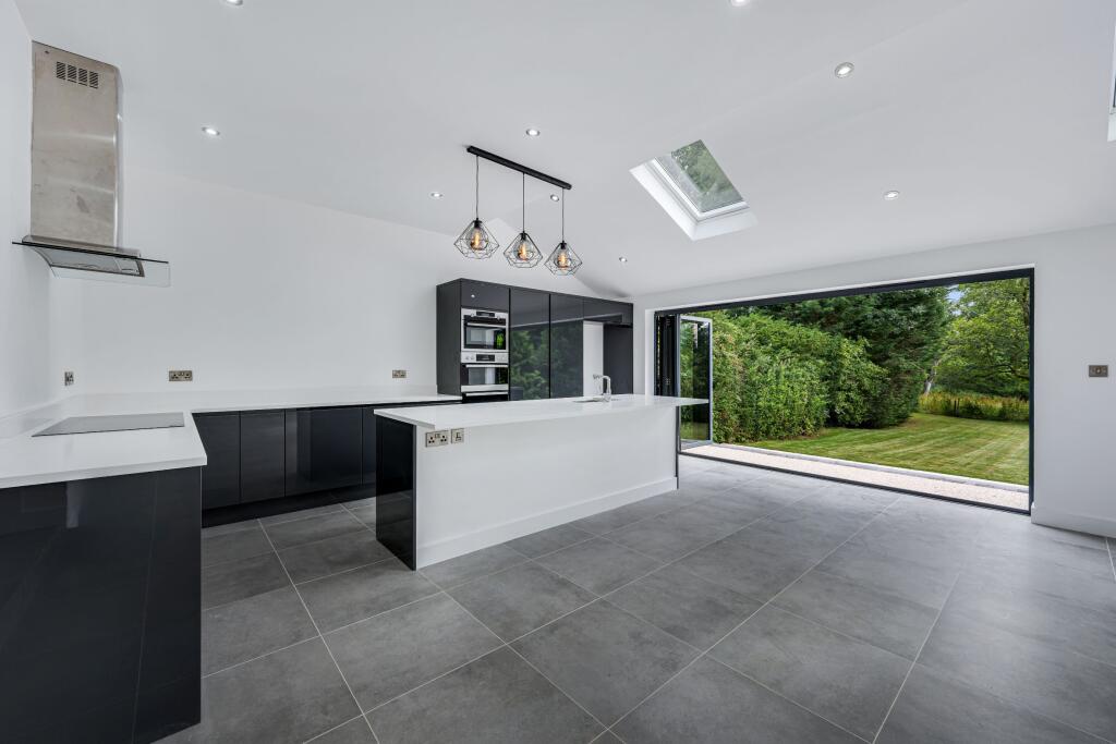 Open Plan Kitchen / Dining/ Living Room