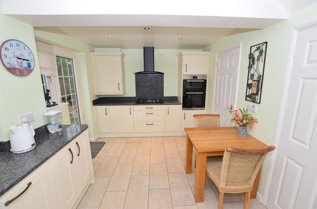 Breakfast Kitchen