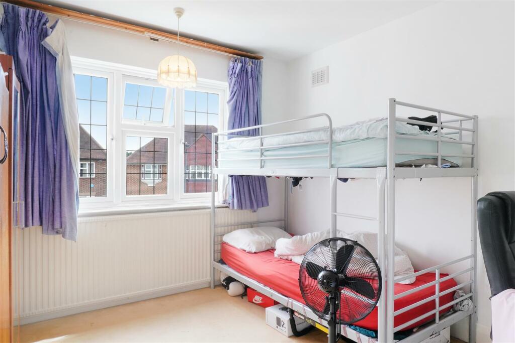 2 Amery Road - mpbMVR8IU9H1oC0gH4n9.jpg