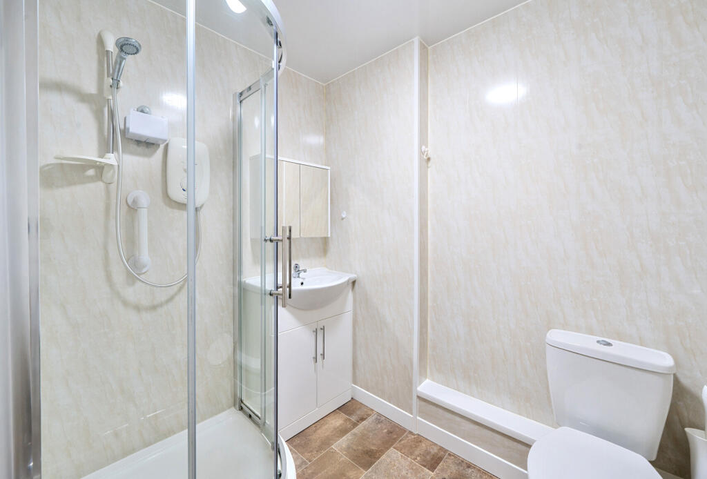 1305802-24-684973...