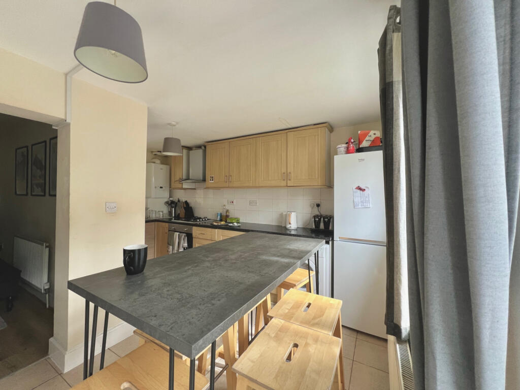 open plan kitchen dining