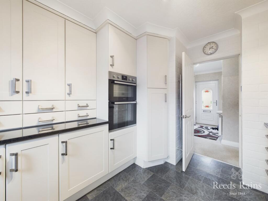 Kitchenb