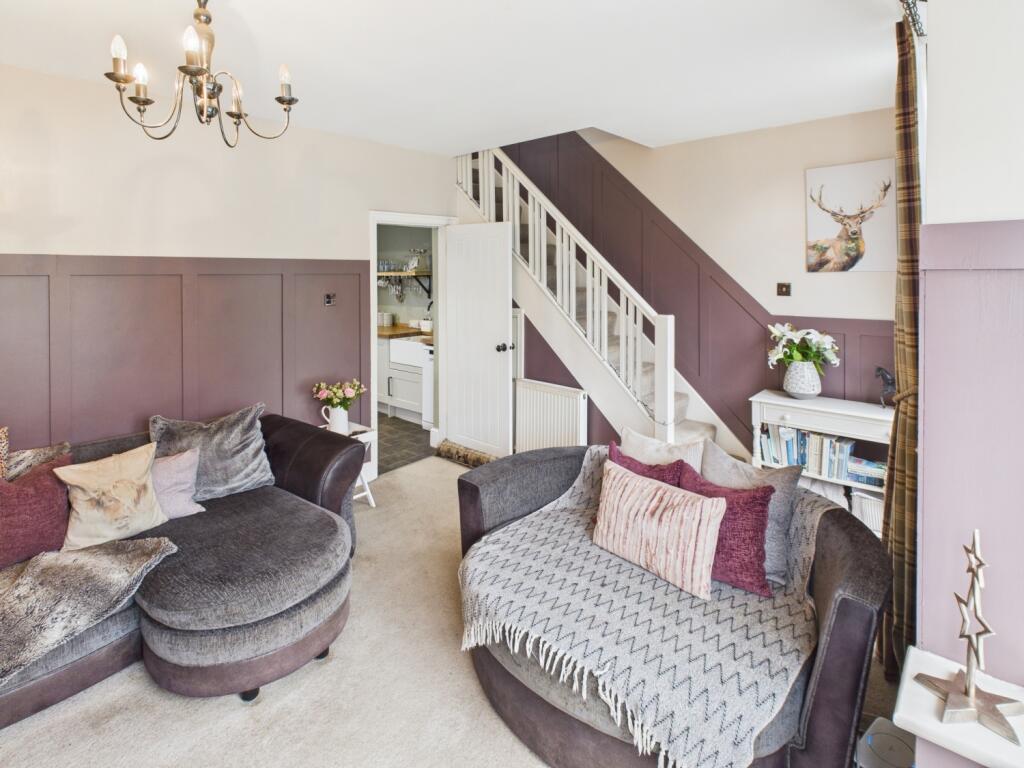 CAM04233G0-PR0029-STILL003