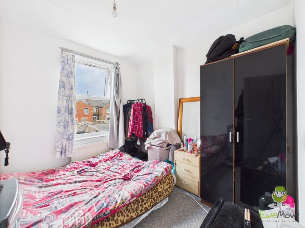 Bedroom 3  - Charlotte Thomasson Ewemove Whitchurc