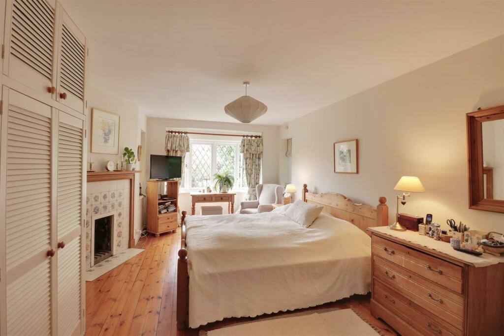 Mum's room from hallway.jpg