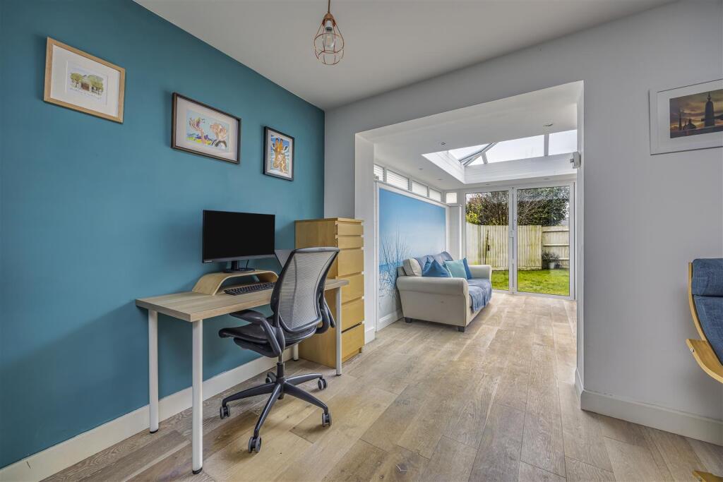 6 Spire View, Emsworth-PorticoMarketing-Nexa-24.jp