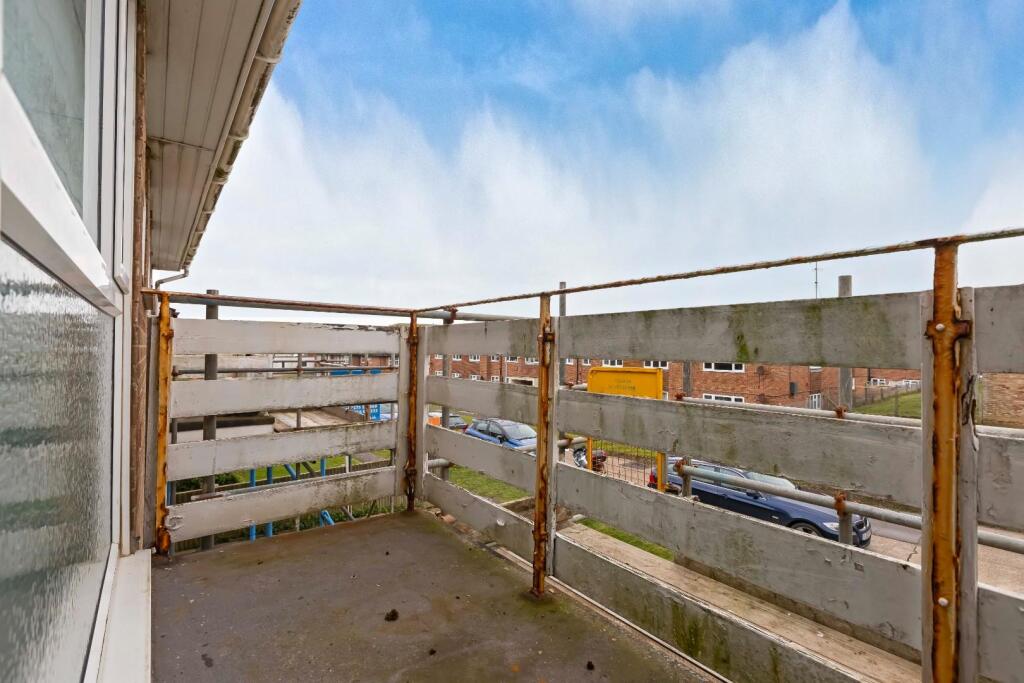 Fitzalan Court_10.jpg