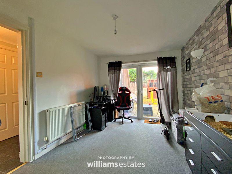 additional room 