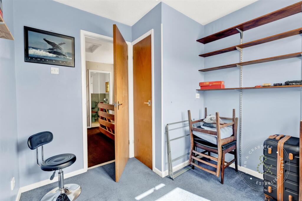 Rhiwr ddar, hern crabtree (19).jpg