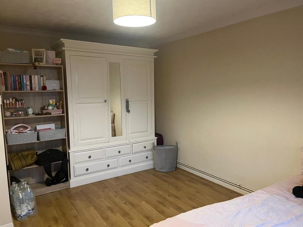 WhatsApp Image 2023-03-24 at 17.27.39.jpeg