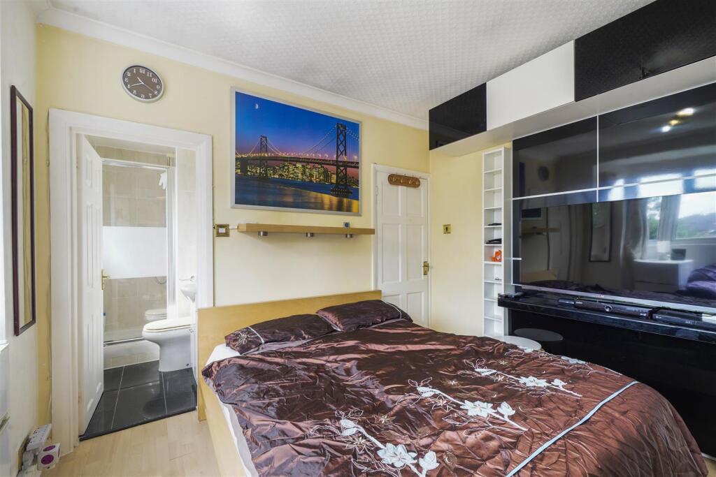 443 Whitton Avenue West - NxJX9th6uNCULqshbobJ.jpg