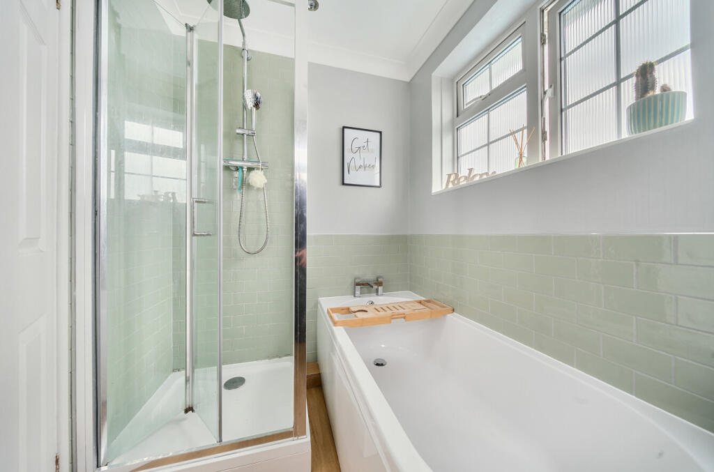 22-6821b63f643d0-...