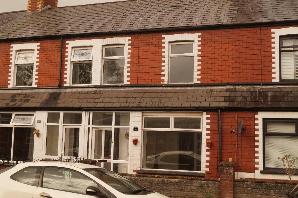 34 Glan y nant