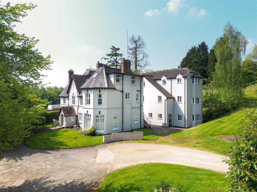 Odnall Lane Clent 1.jpg